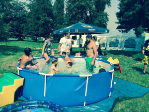 tendopoli_piscina